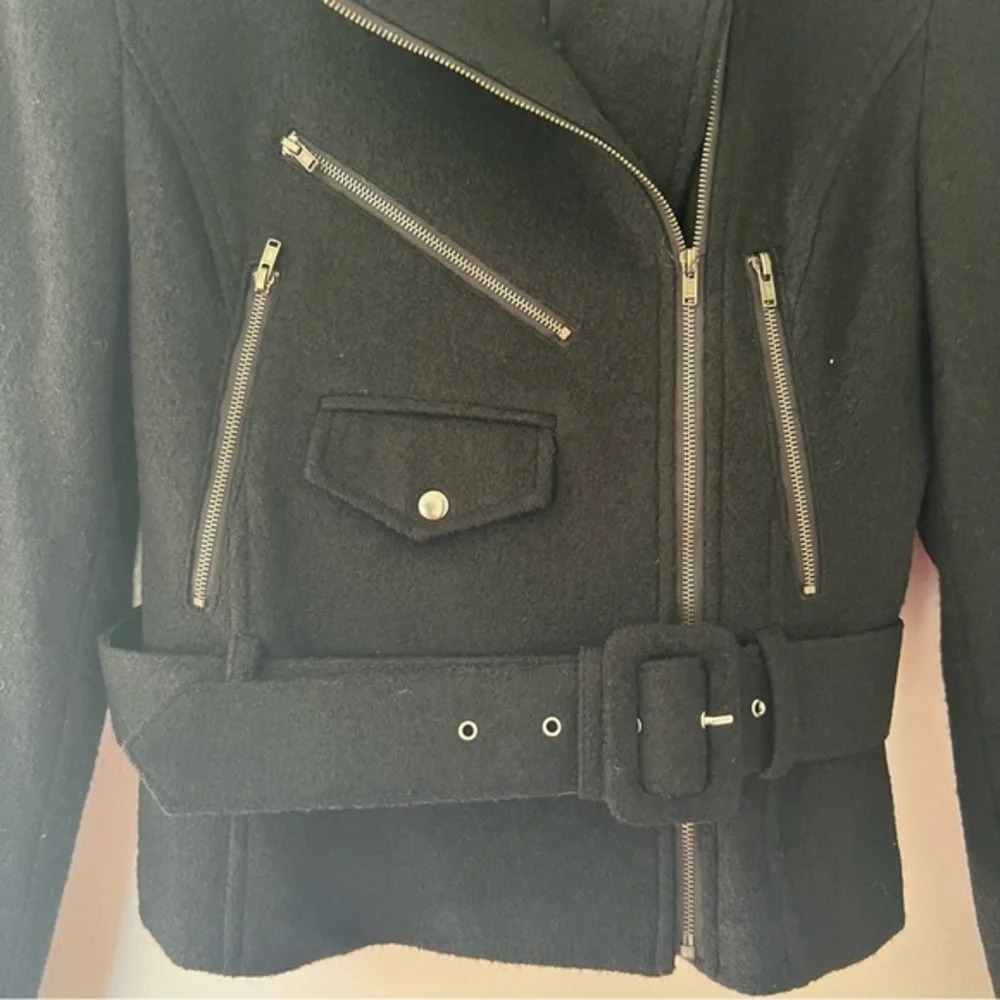 Warm Jacket - Picture 5 of 5